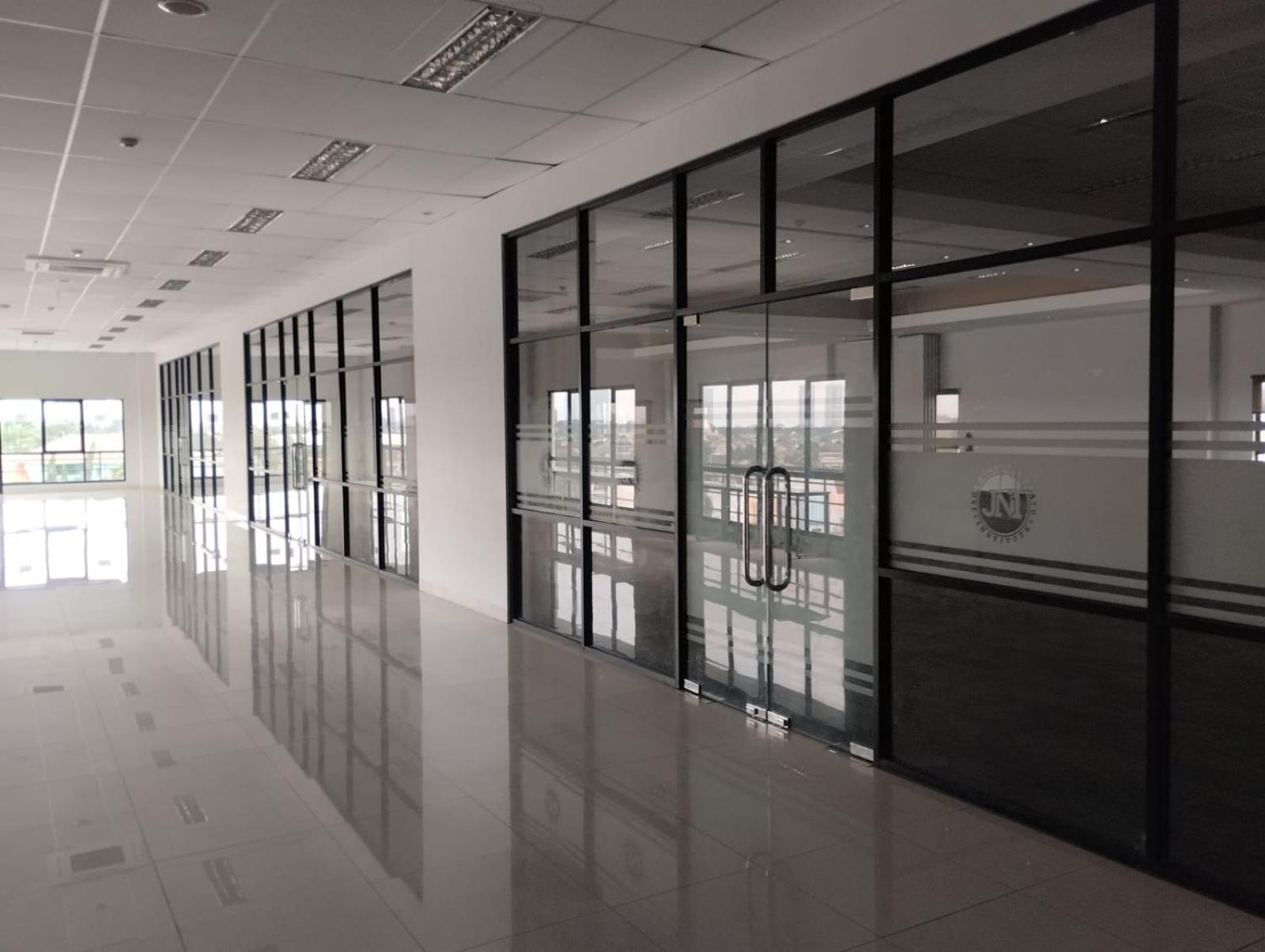 Tos Hotel & Convention Center Tangerang Powered By Archipelago Εξωτερικό φωτογραφία
